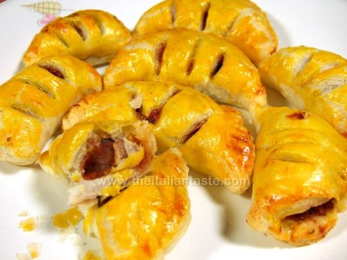 Puff pastry appetizers filled with baby octopus