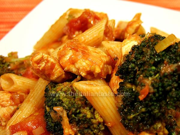 Broccoli and chicken pasta