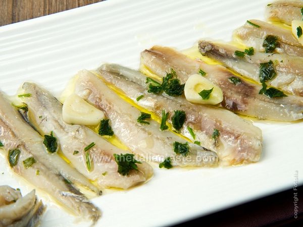 Alici crude marinate