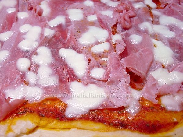Cotto ham pizza