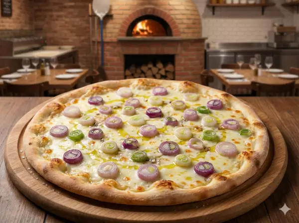 Pizza with onions and without tomato