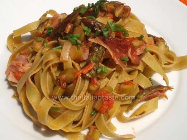 Tagliatelle agli asparagi e speck