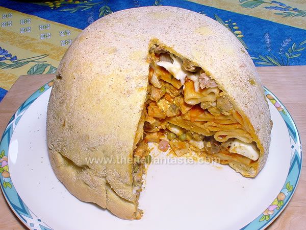 Neapolitan macaroni timbale