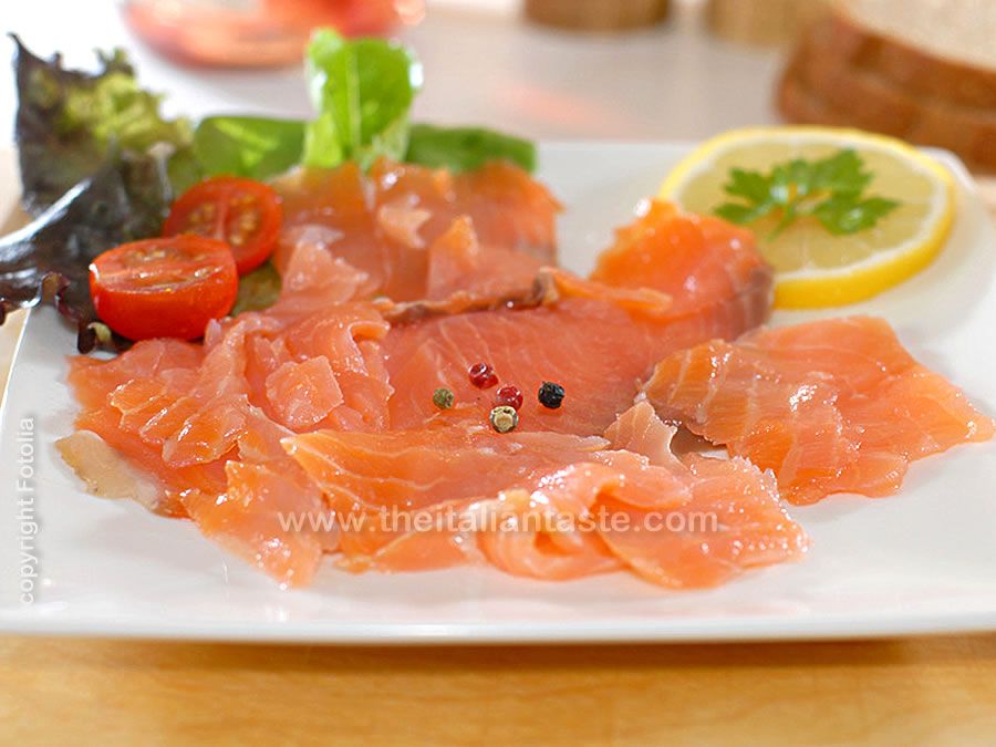 Salmon carpaccio