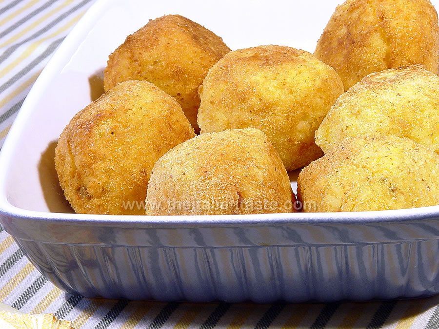 Rice balls or rice croquettes